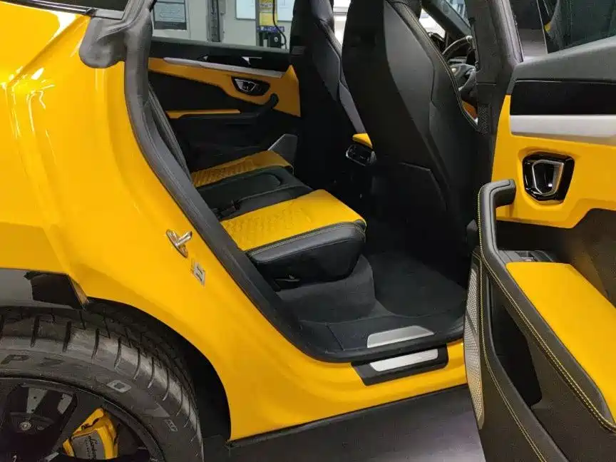 Lamborghini Urus — миниатюра 5