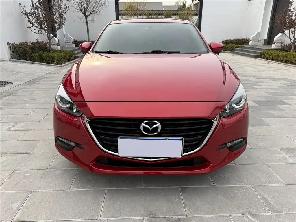 Mazda 3 Axela 2019