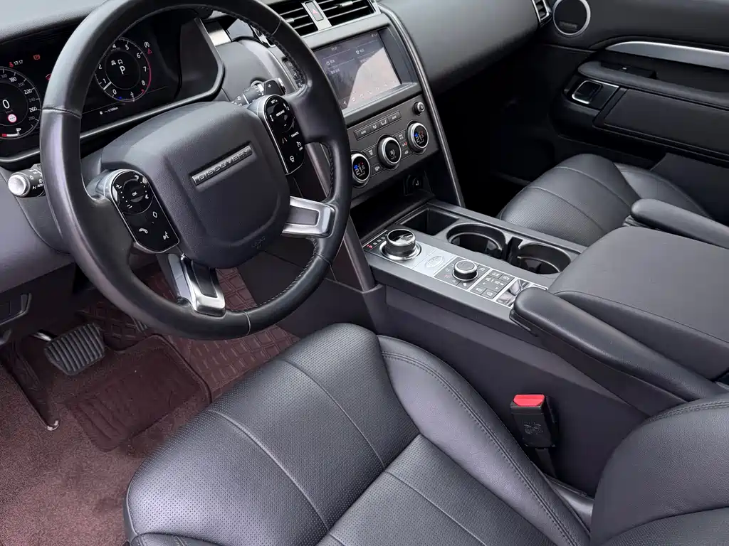 Land Rover Discovery 2020 3.0 SC V6 30