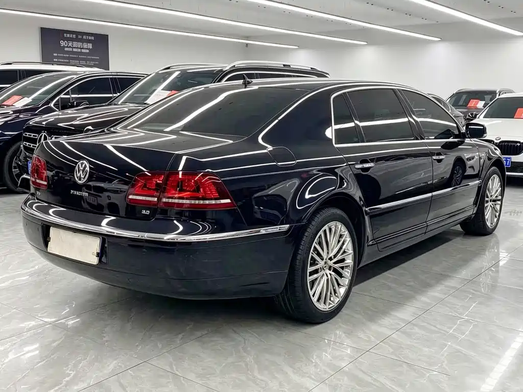 Volkswagen Phaeton — миниатюра 4