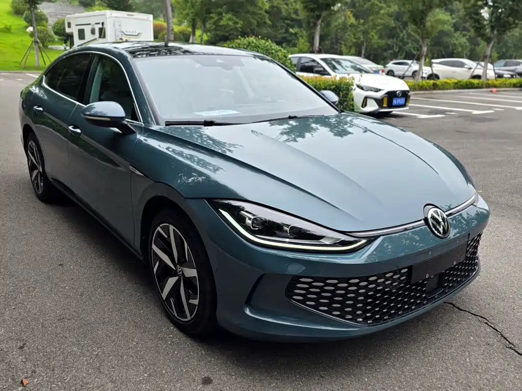 Volkswagen Lamando — миниатюра 3