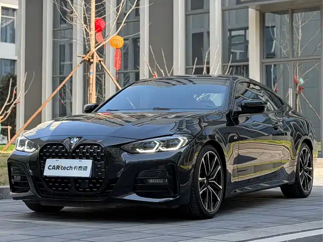 BMW 4 SERIES