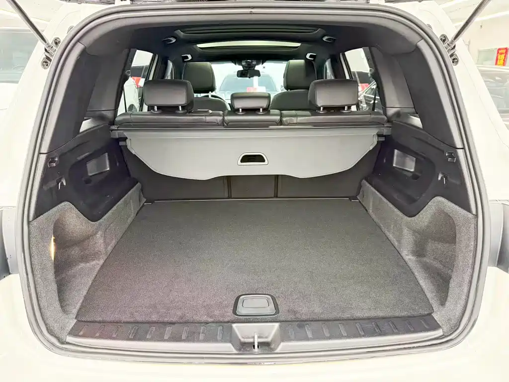 Mercedes-Benz GLB — миниатюра 19