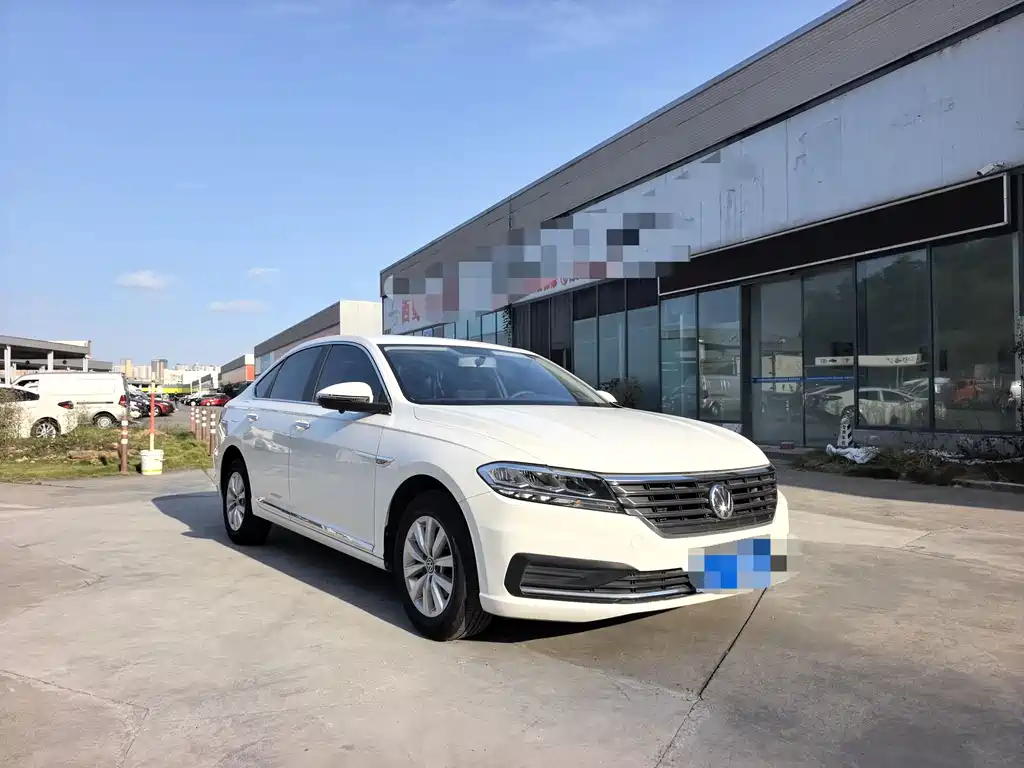 Volkswagen Lavida — миниатюра 3