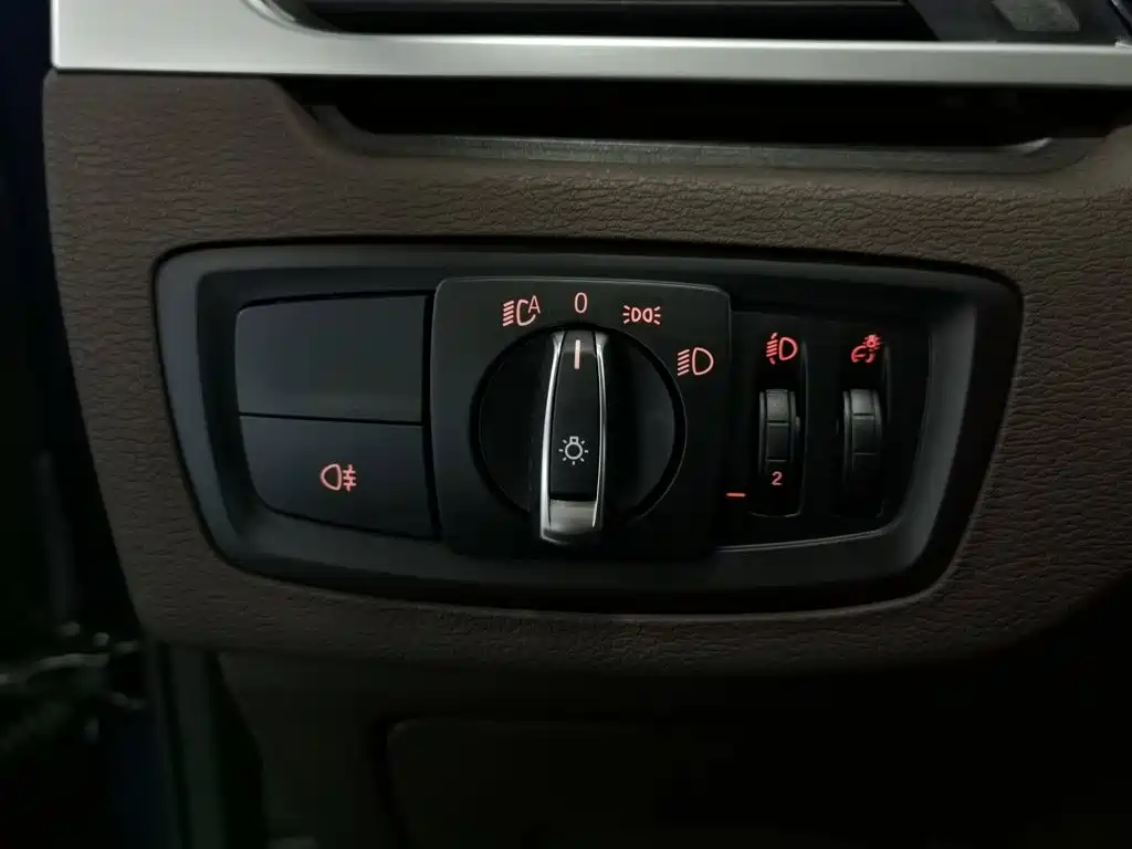 BMW X1 — миниатюра 21