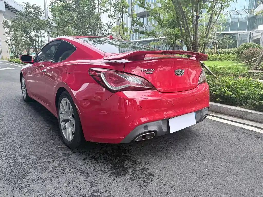 Hyundai Genesis Coupe — миниатюра 7