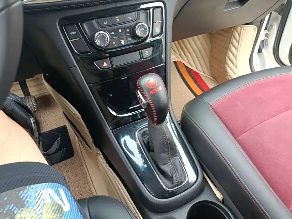 Buick Encore — миниатюра 14