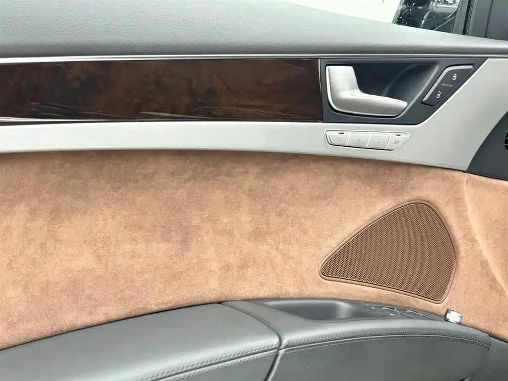 Audi A8 2014 A8L 45 TFSI quattro Luxury