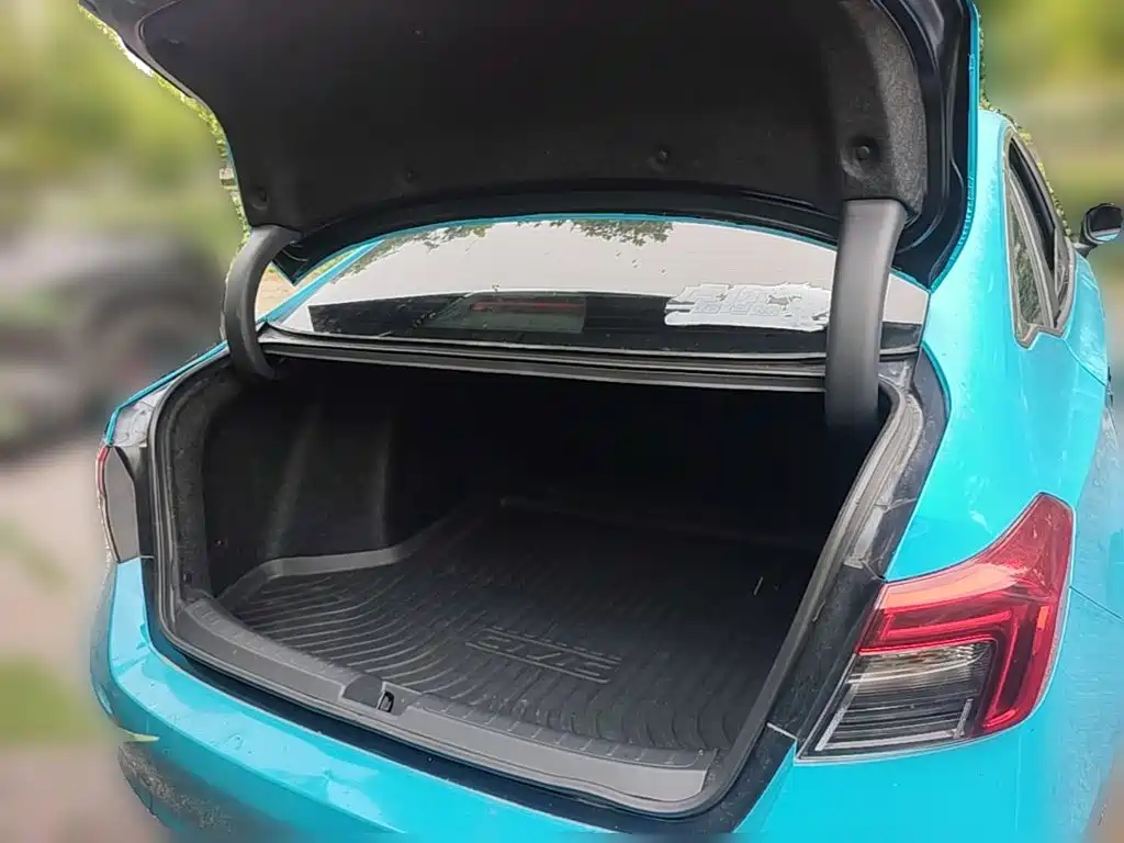 Honda Civic — миниатюра 10