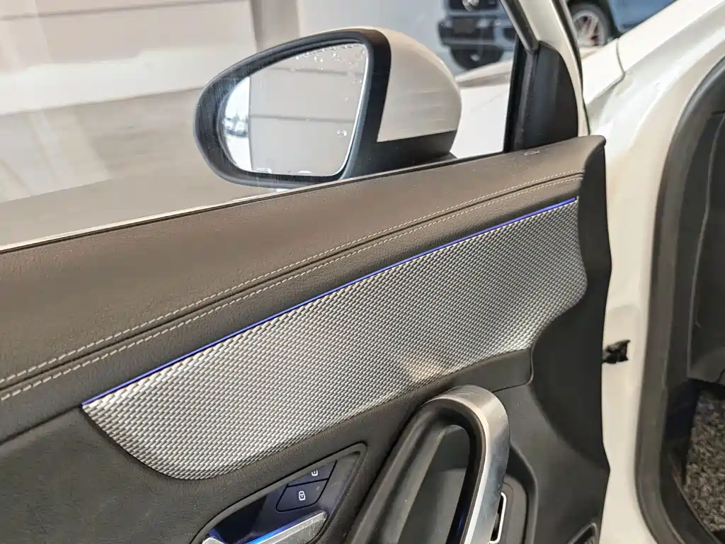 Mercedes-Benz A-Class — миниатюра 17
