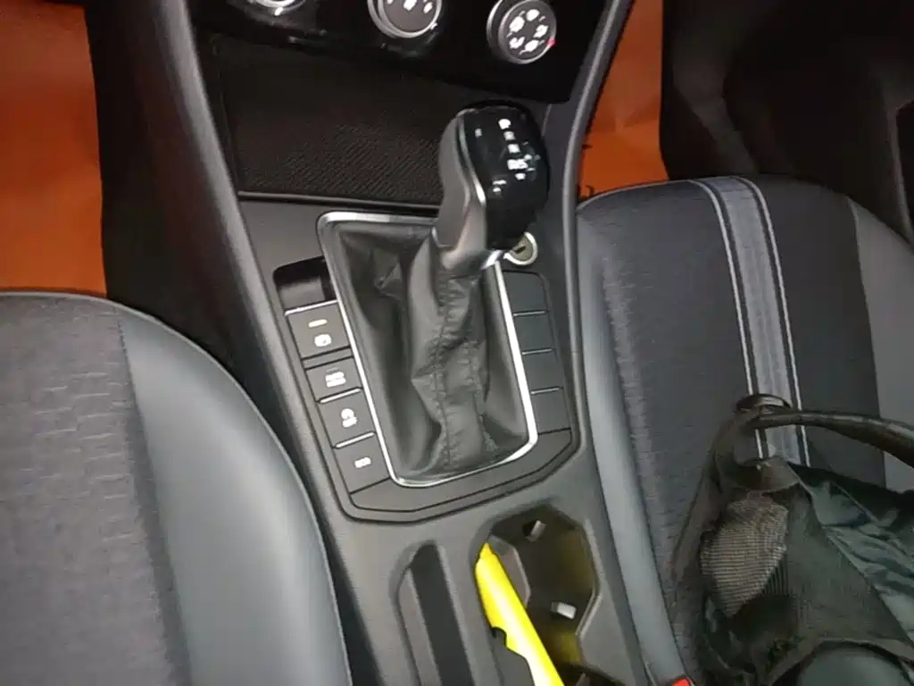 Volkswagen Sagitar — миниатюра 14