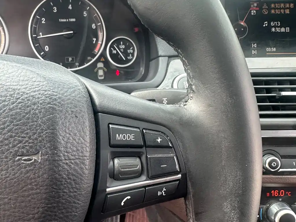 BMW 5 Series — миниатюра 20