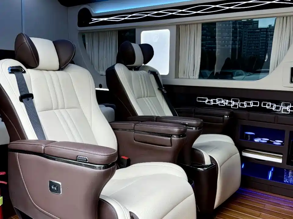 Ford — миниатюра 7