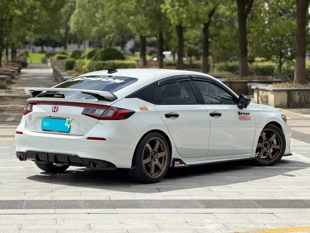Honda Civic — миниатюра 4