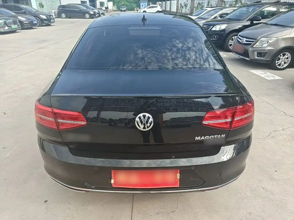 Volkswagen Magotan — миниатюра 6