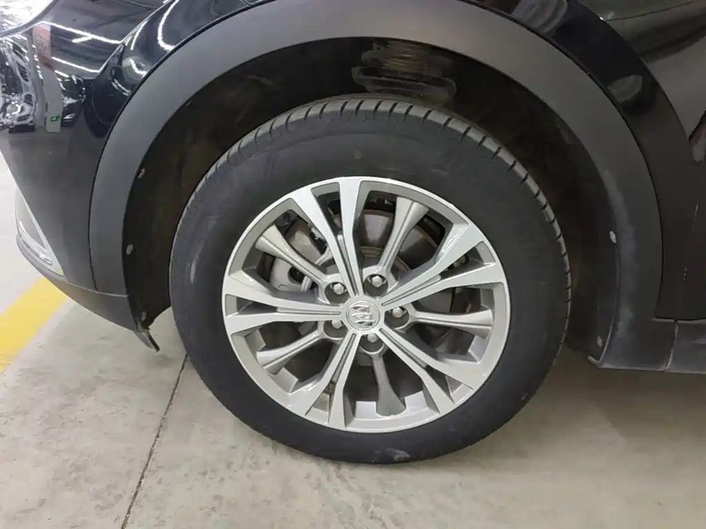 Buick Envision Plus — миниатюра 23