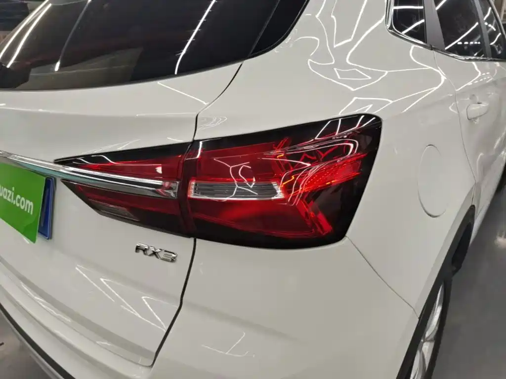 Roewe RX3 — миниатюра 8