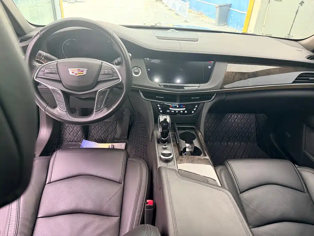 Cadillac CT6 2023 28T Luxury