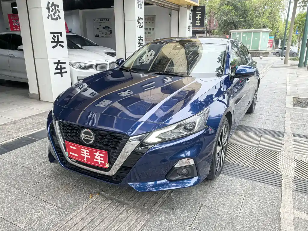 Nissan Altima 2019 2.0L XL Upper