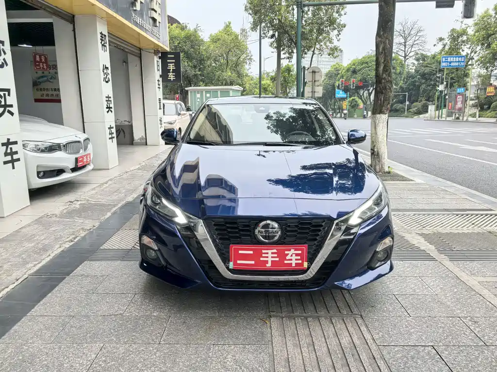 Nissan Altima 2019 2.0L XL Upper