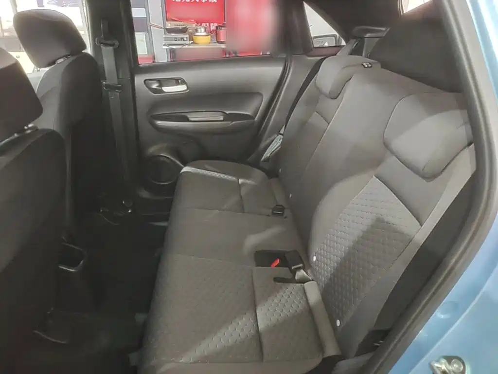 Honda Fit — миниатюра 17