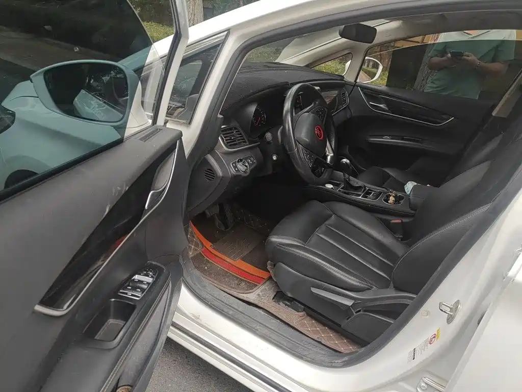 BYD MAX — миниатюра 14
