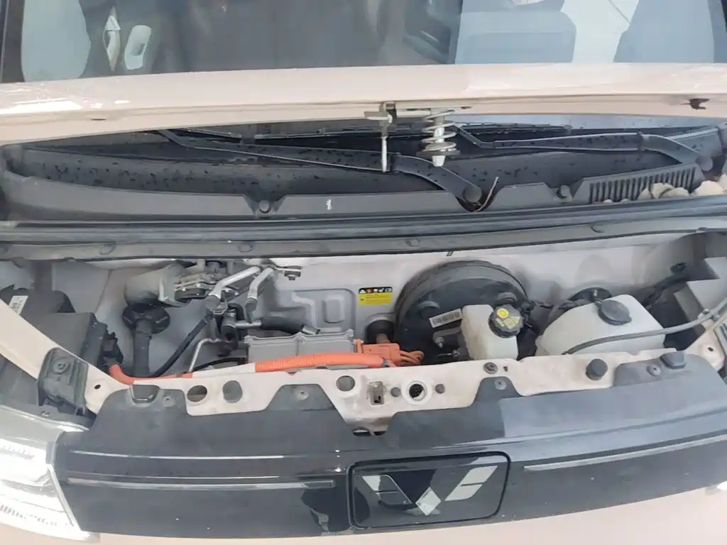 Wuling MINIEV — миниатюра 20