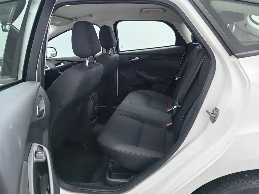 Ford Focus — миниатюра 15