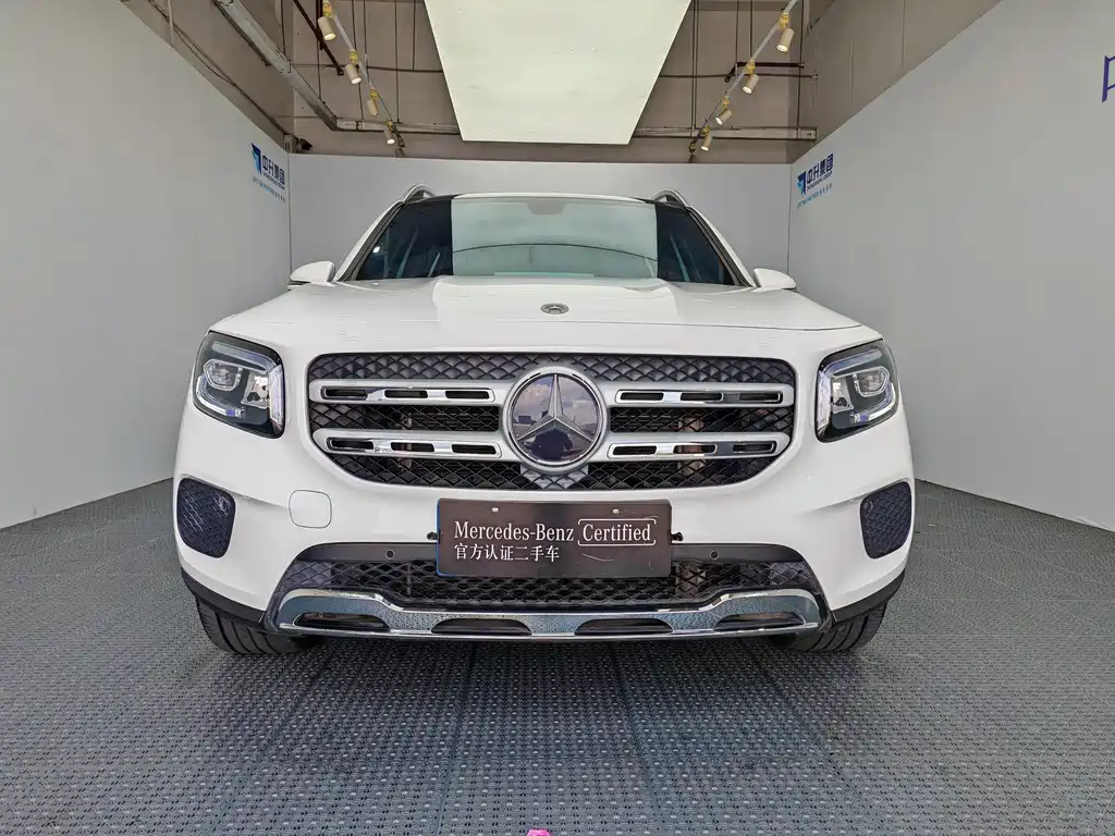 Mercedes-Benz GLB — миниатюра 2