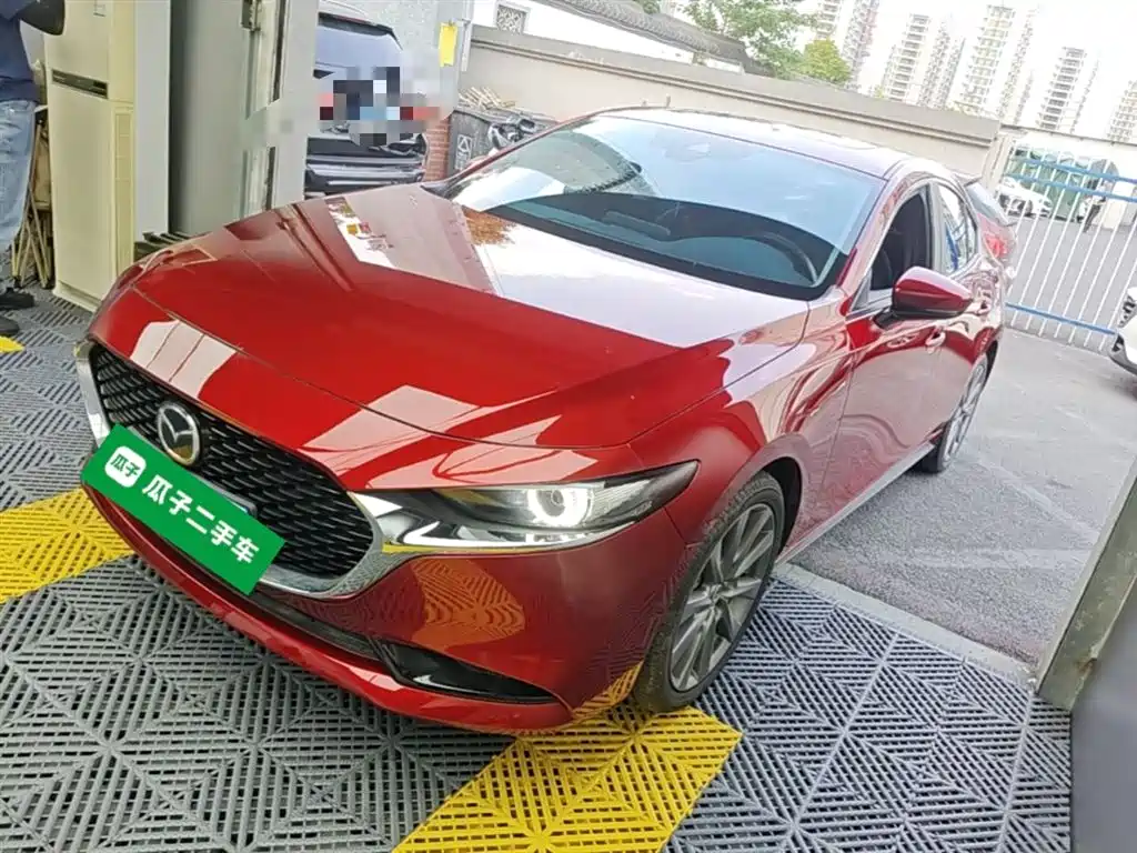 Купить Mazda 3 Axela
