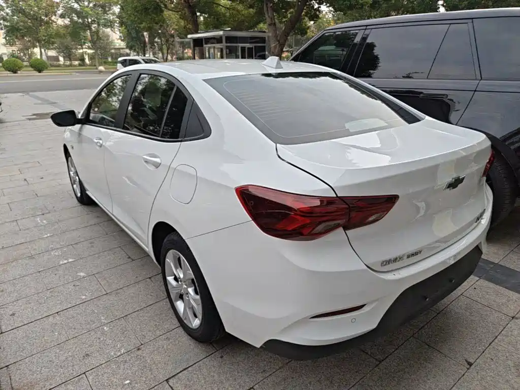 Chevrolet Cavalier — миниатюра 5