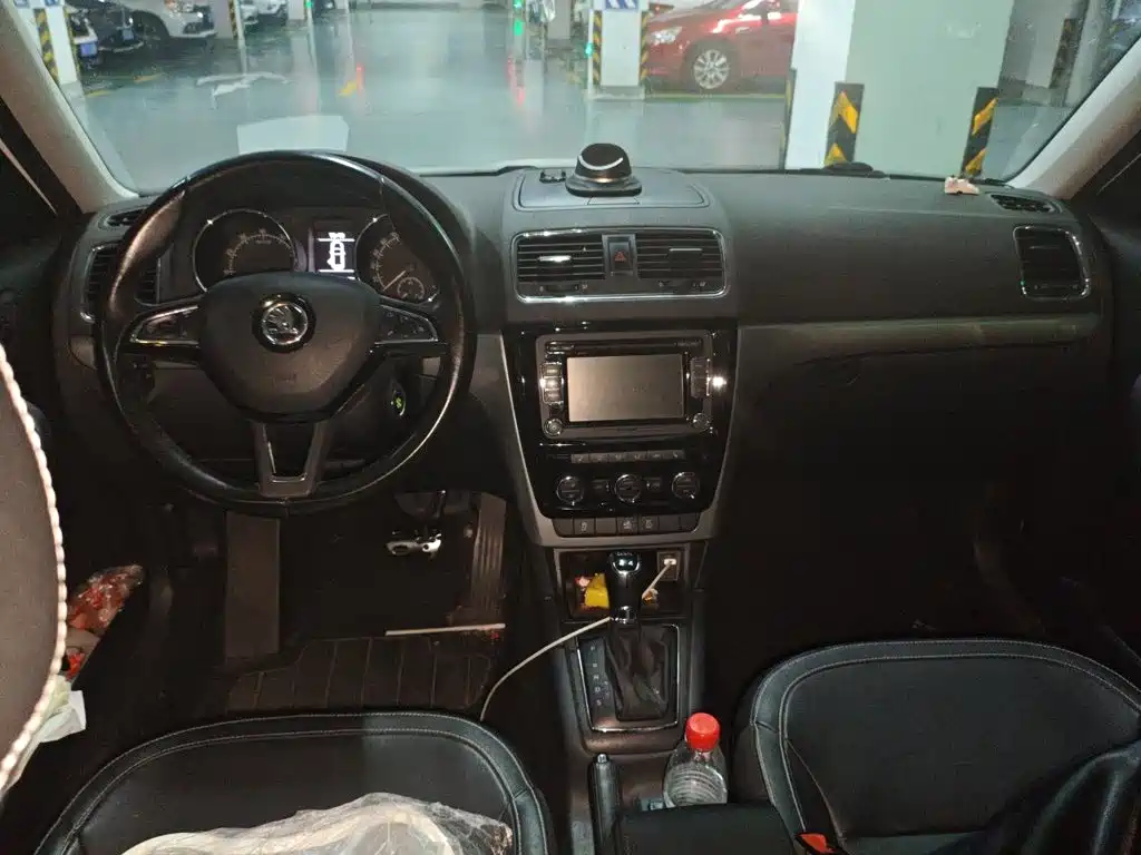 Skoda Yeti — миниатюра 13