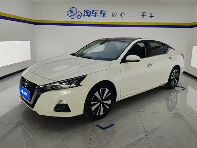 nissan teana