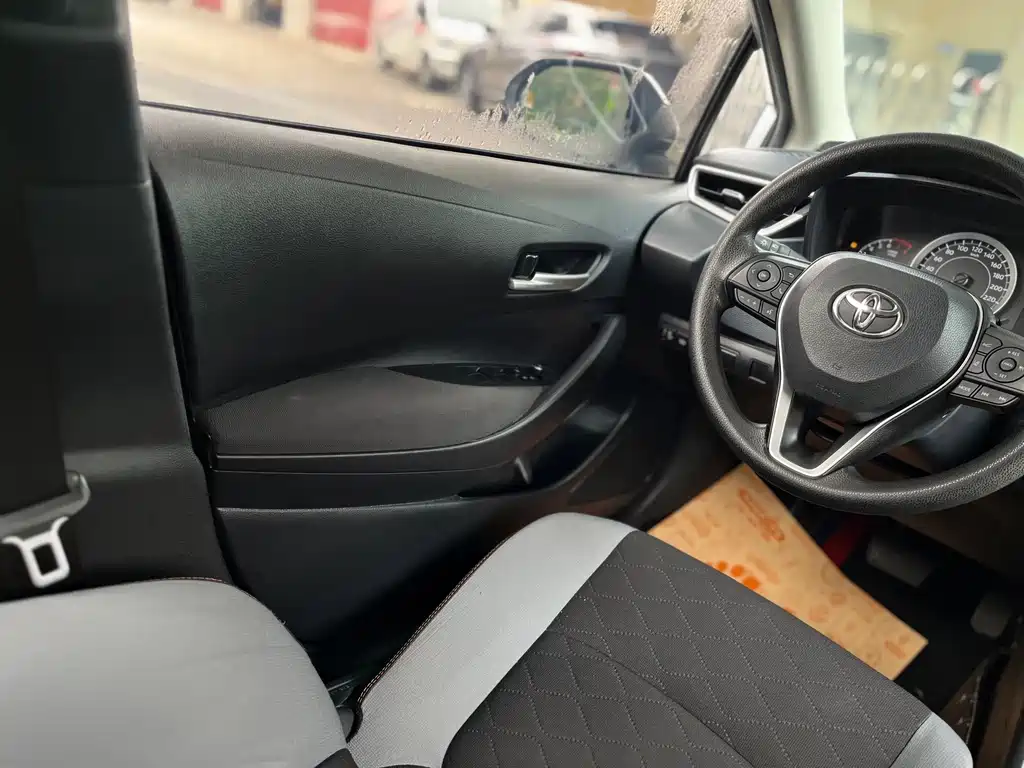 Toyota Corolla — миниатюра 13