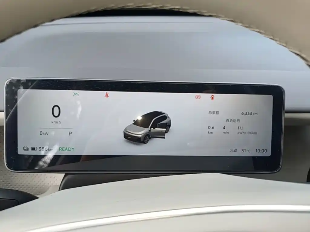 Leapmotor Leapmotor B10 — миниатюра 12