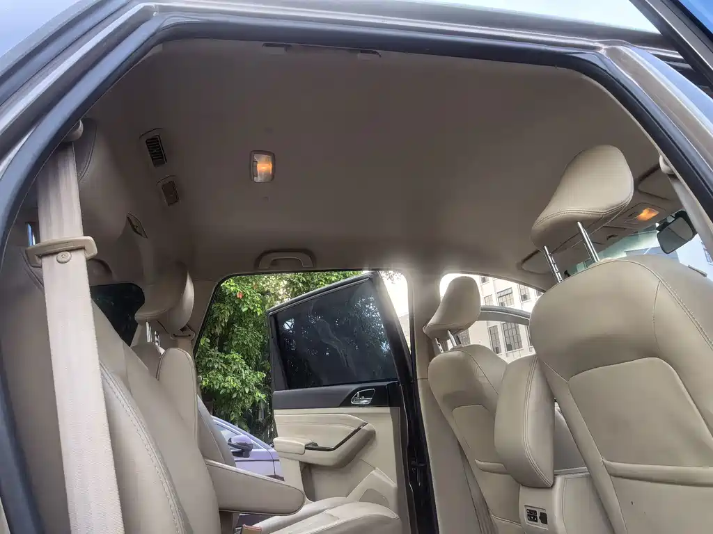 Baojun 730 — миниатюра 14