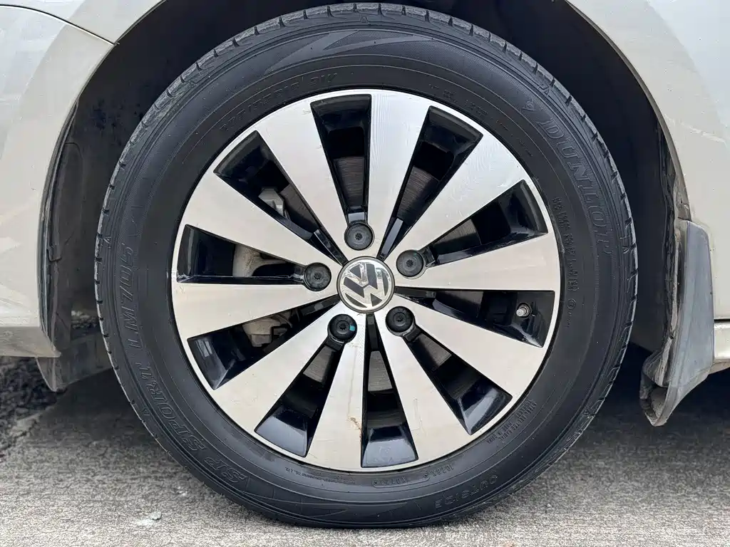 Volkswagen Sagitar — миниатюра 13