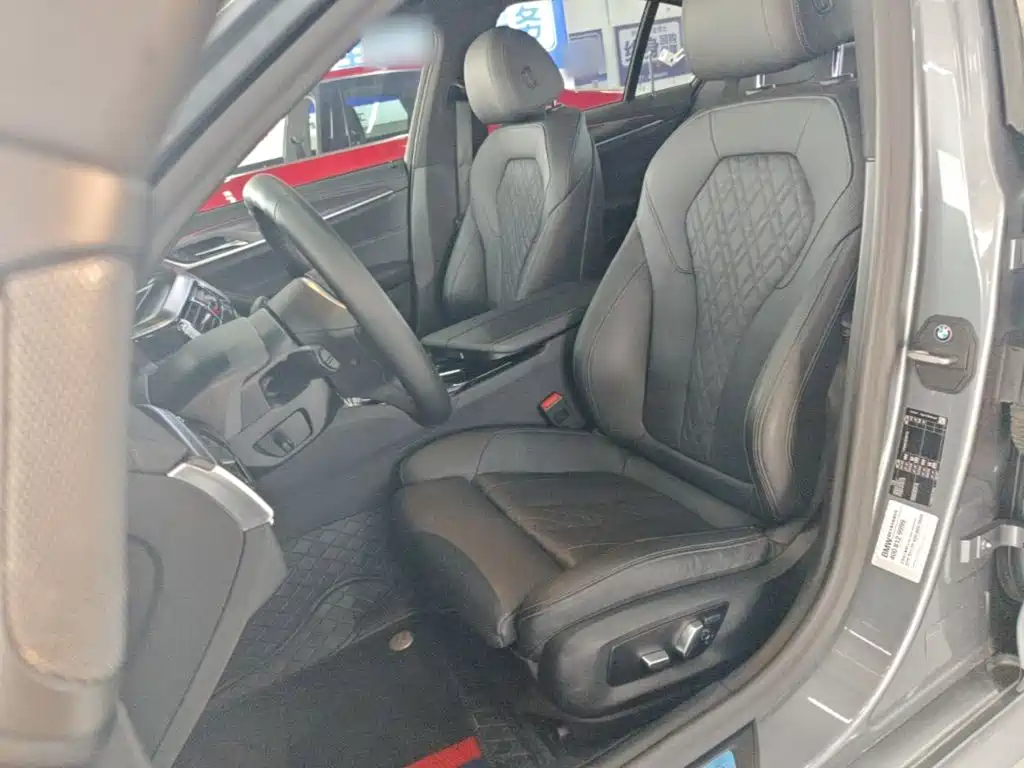 BMW 5 Series (Import) — миниатюра 15