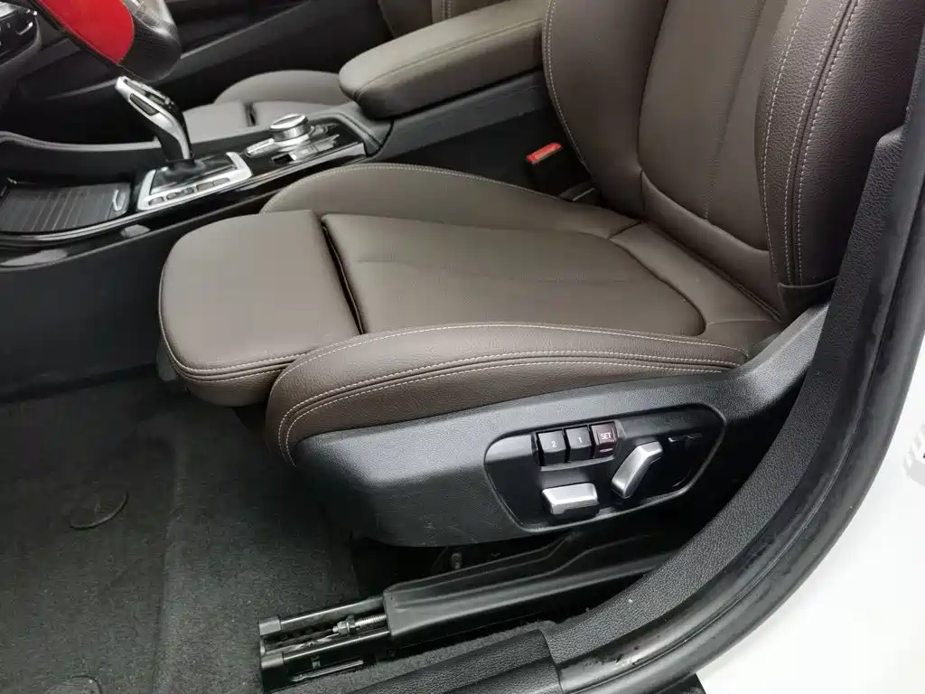 BMW 1 Series — миниатюра 20