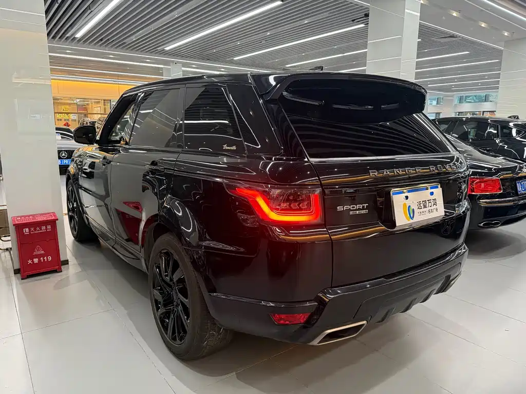 Land Rover Range Rover Sport 2019 3.0 L6 HSE DYNAMIC