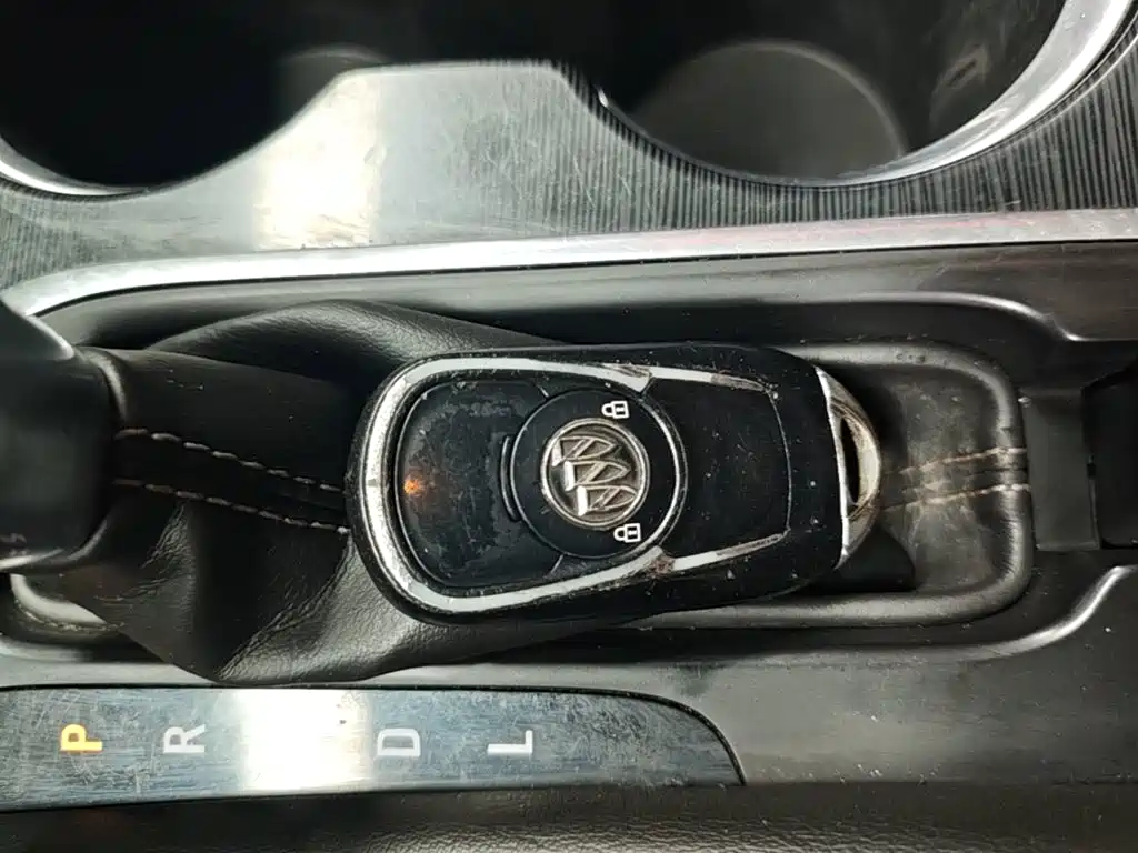 Buick Envision Plus — миниатюра 9