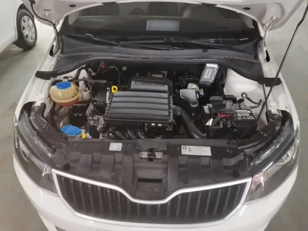 Skoda Fabia — миниатюра 20