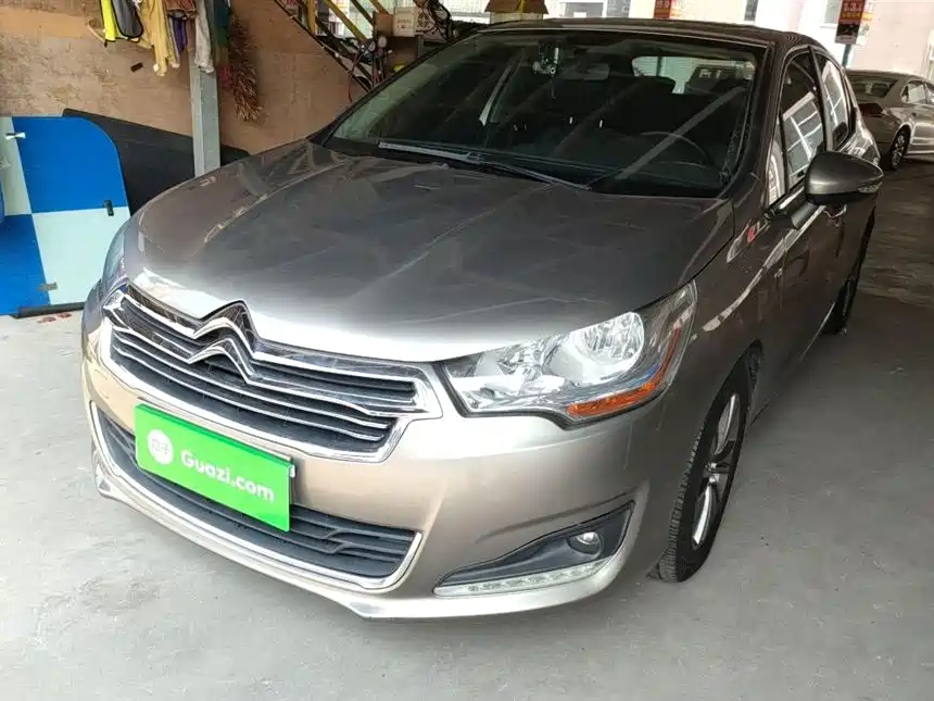 Citroen C4L 2015