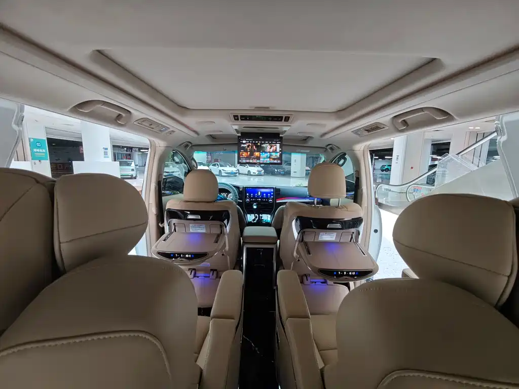 Toyota Alphard 2012 3.5L Luxury
