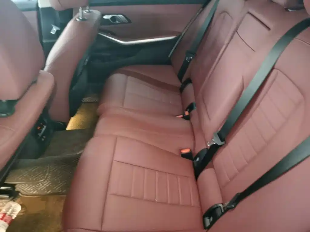 BMW 3 Series — миниатюра 17