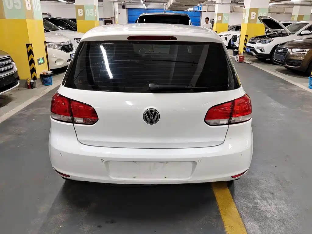 Volkswagen Golf — миниатюра 5