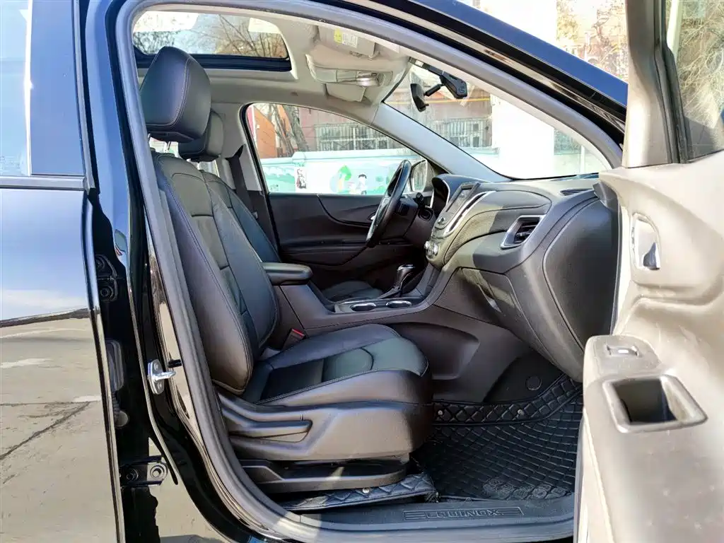 Chevrolet Equinox 2019 535T AT V