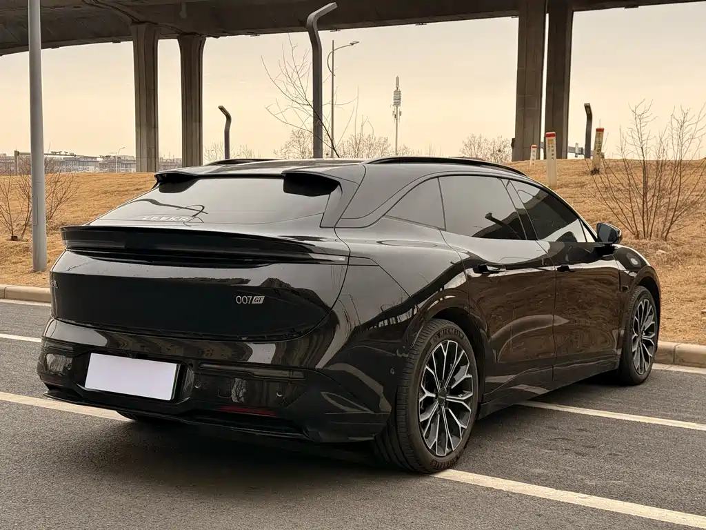 ZEEKR EXTREME KRYPTON 007GT