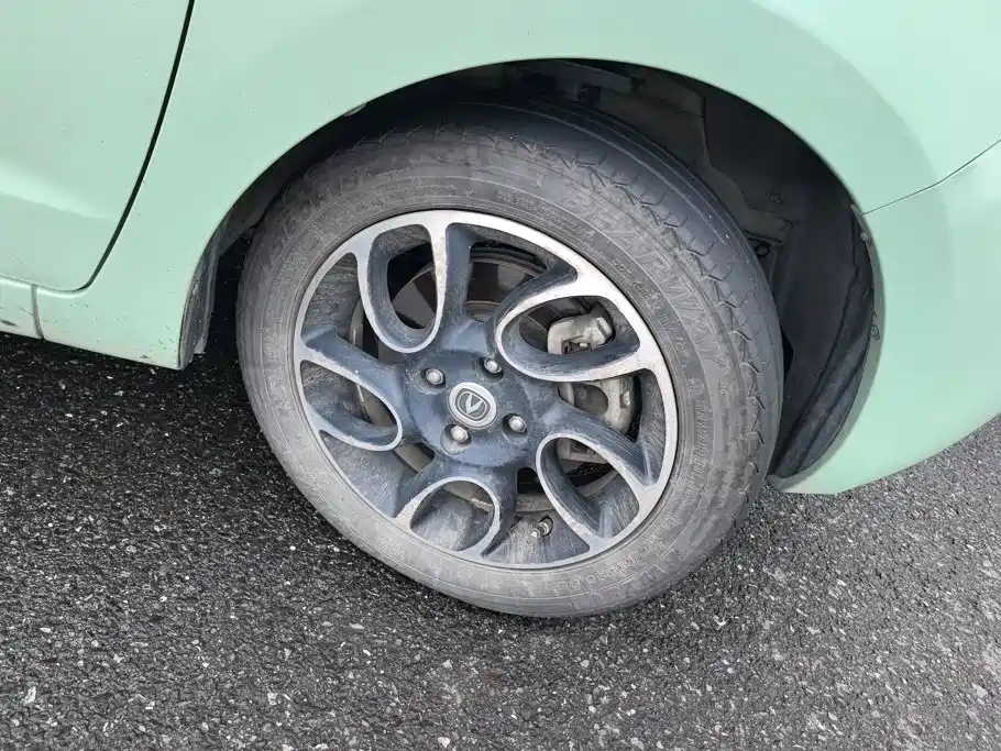 Changan Benben E-Star — миниатюра 6