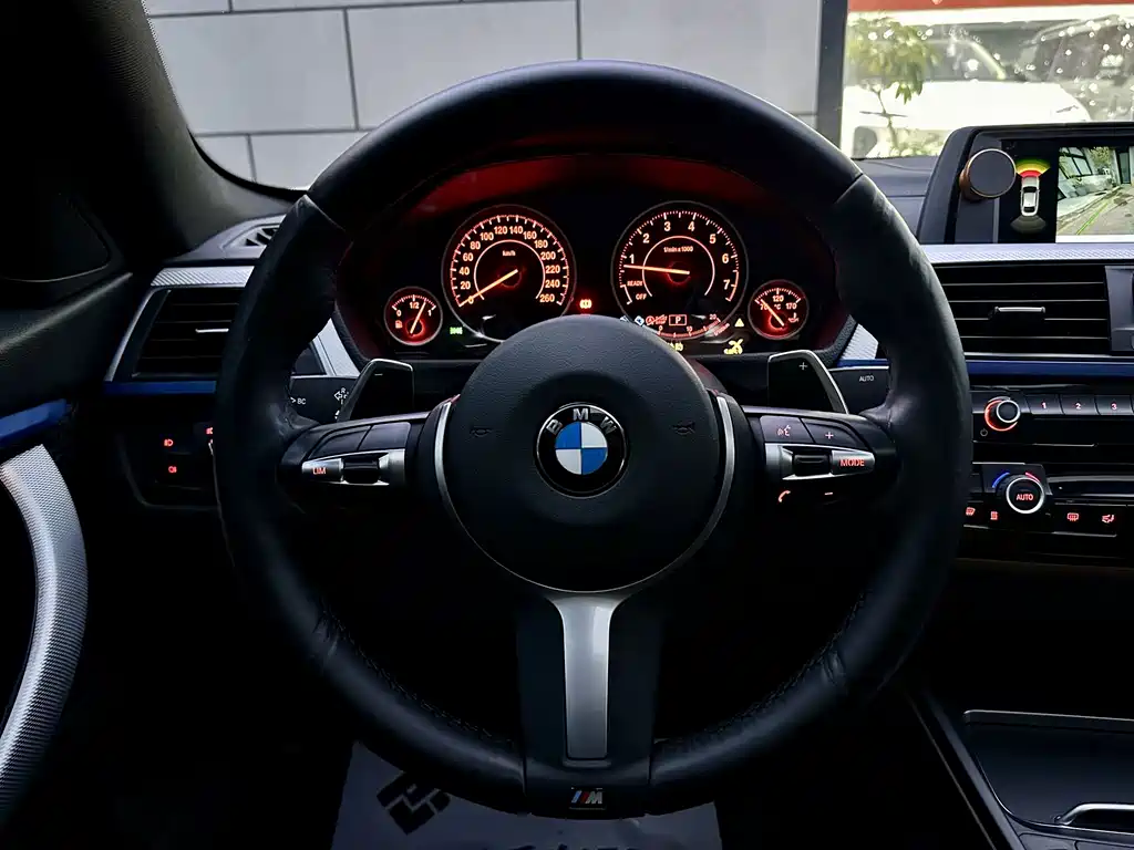 BMW 4 Series — миниатюра 11